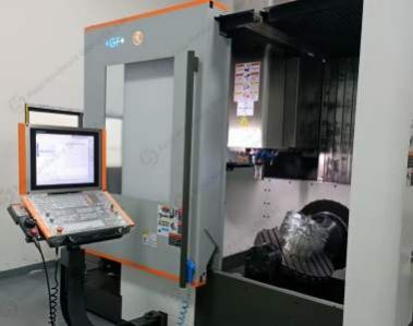 CNC 부품